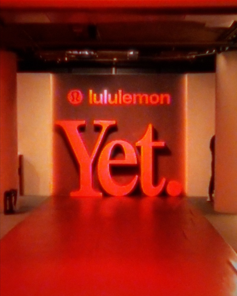 Lululemon Yet neon sign installation
